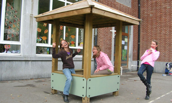 cabane bois jeux tvb