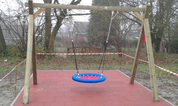 portique balançoires bois jeux tvb