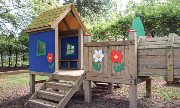 cabane bois jeux tvb