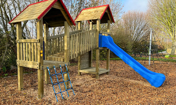 2024-139 Wasseiges - Jeux modules combinés bois TVB