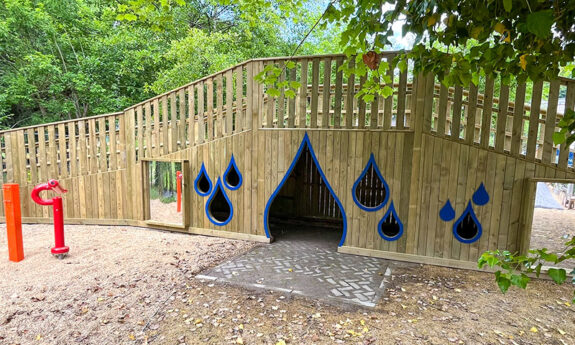 2025-142 Houtopia Jeux eau - bois - TVB